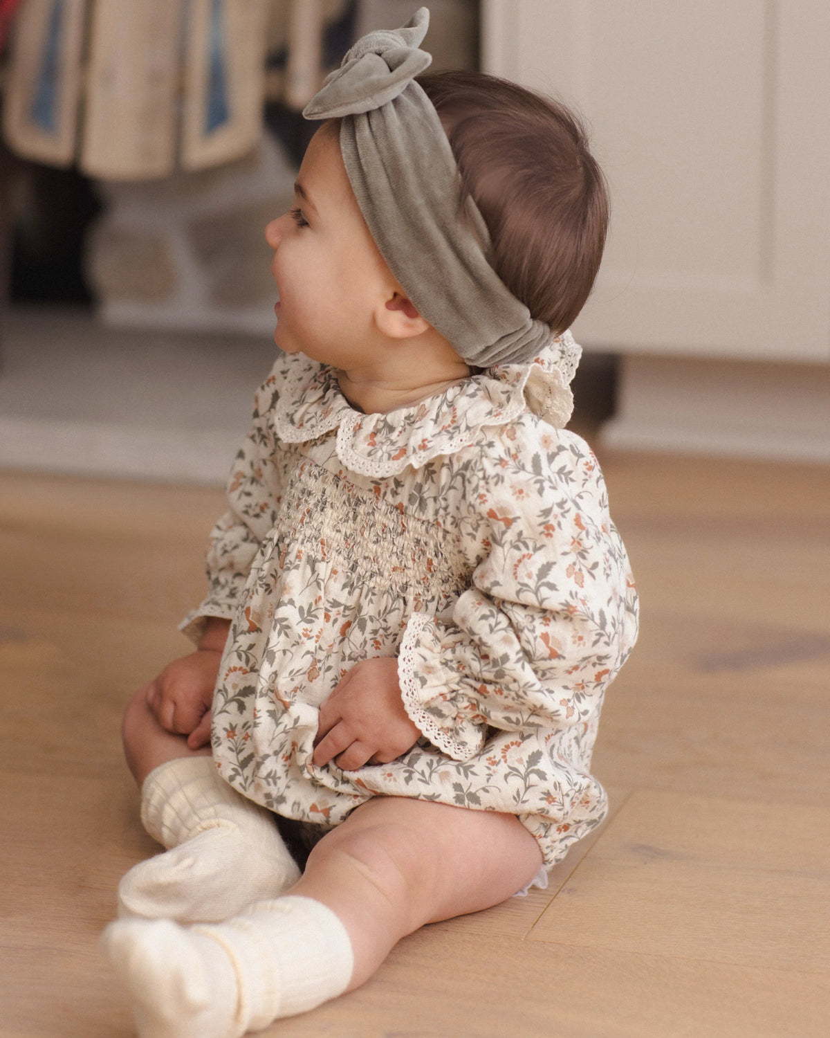 CALLIE ROMPER HOLIDAY FLORAL
