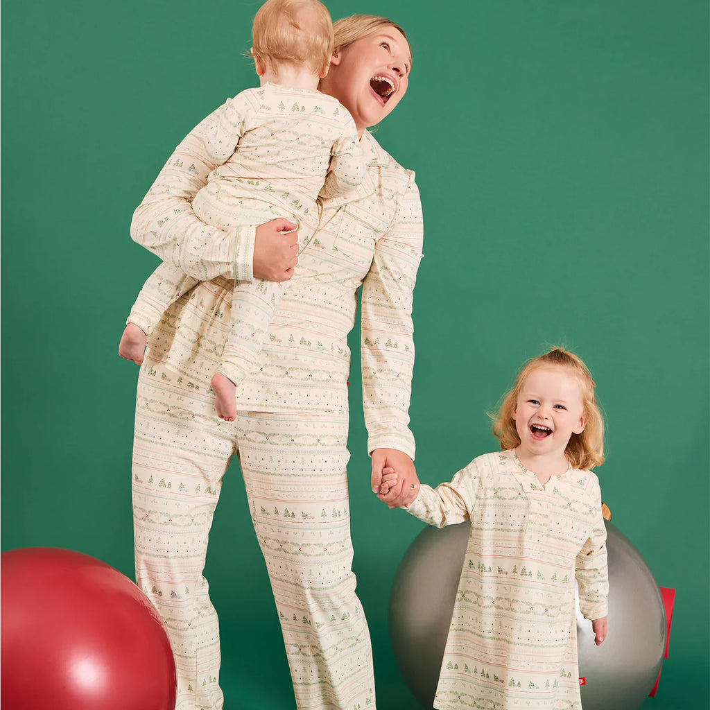 Time of Wonder RightFit™ Women's Magnetic Classic with a Twist PJ Set