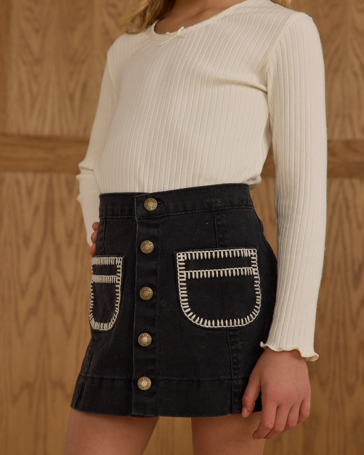 Denver Mini Skirt || Washed Black