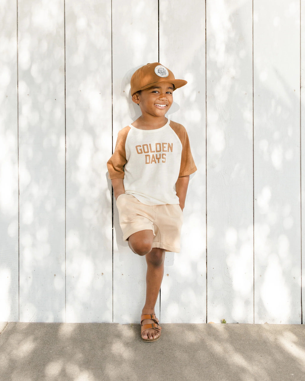 relaxed short || sand