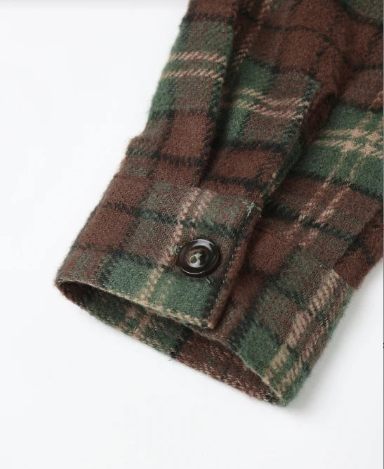 POCKETED FLANNEL SHIRT || HOLIDAY PLAID