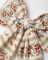 OVERSIZED BOW FLORAL STRIPE